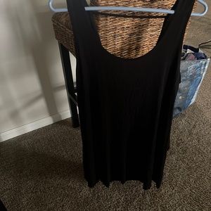 Black tunic flowy tank